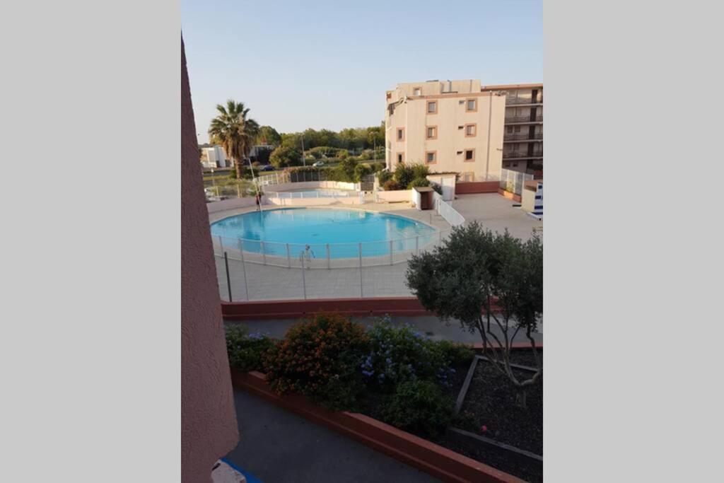 Jolies Studios Avec Piscines Et Parking Prive 800M De La Plage Le Grau Du Roi Kültér fotó